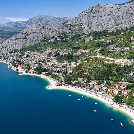Villa Seafront Kiara With 5 En-suite Bedrooms In Omis